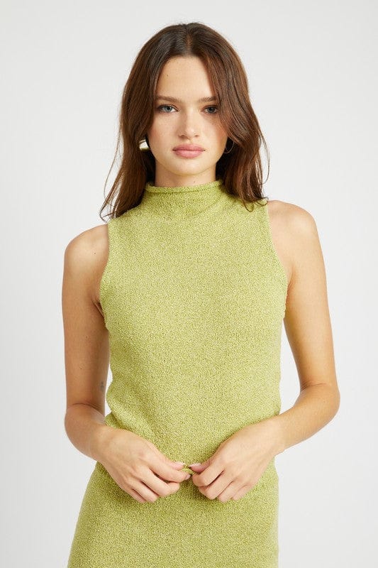 Sleeveless turtle neck knit top