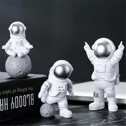 Astronauts Ornaments For Home Office