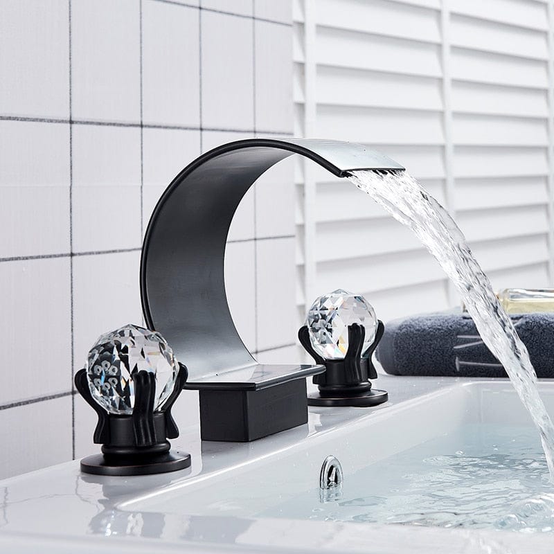 Luxury Golden Bathroom Faucet for Vessel Sink