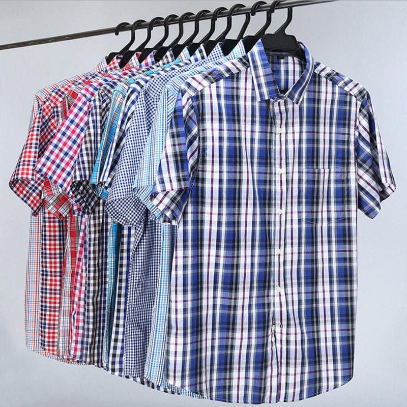 Men's Plaid button up shirt