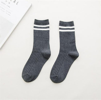 RETRO Striped Crew SockS