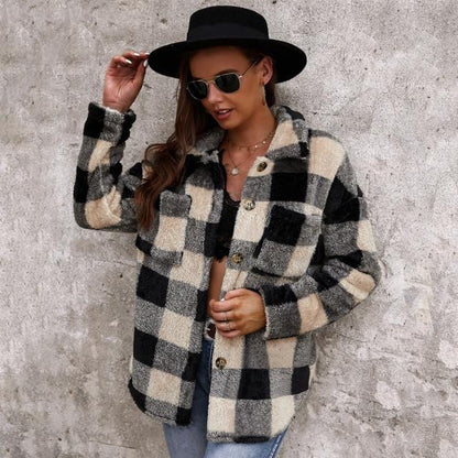 Women Plaid Padded Pocket Jacket