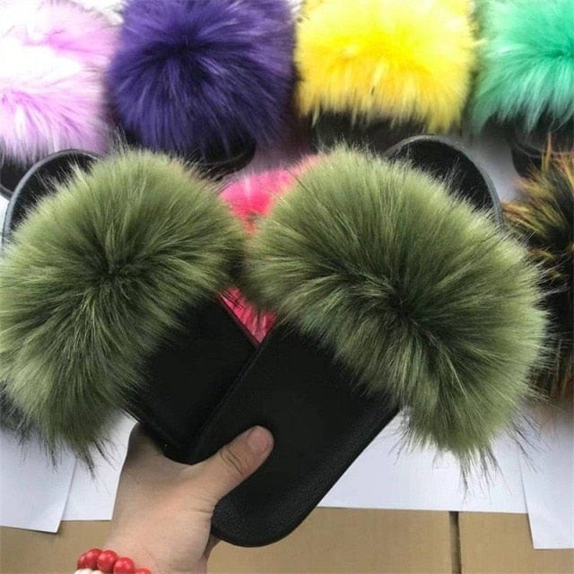 Women luxury slippers